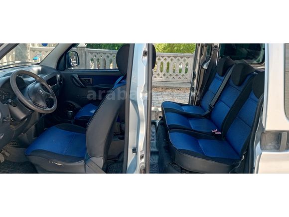 Sahibinden Peugeot Partner 1.9 D 2005 Model