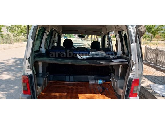 Sahibinden Peugeot Partner 1.9 D 2005 Model
