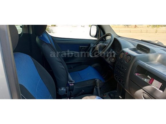 Sahibinden Peugeot Partner 1.9 D 2005 Model