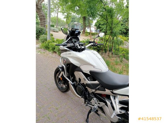 HATASIZ, MASRAFSIZ VFR 800 X CROSSRUNNER