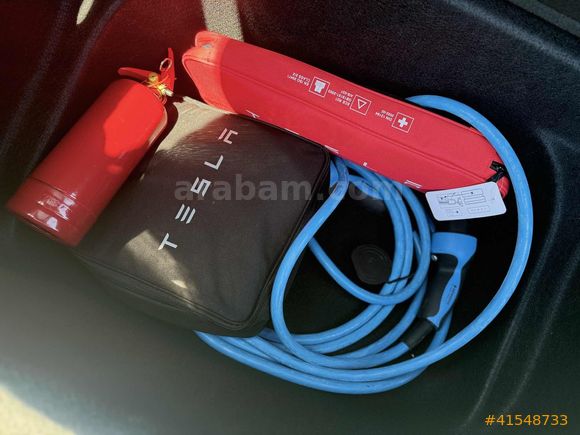 ÜNALAN | 2023 TESLA PERFORMANCE 534 HP - 21.000 KM | HATASIZ