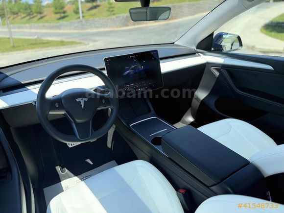 ÜNALAN | 2023 TESLA PERFORMANCE 534 HP - 22.000 KM | HATASIZ