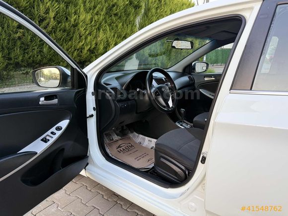 FIRSAT ARACI! 2013 OTOMATİK VİTES KUSURSUZZ ACCENT BLUE 1.6 CRDİ