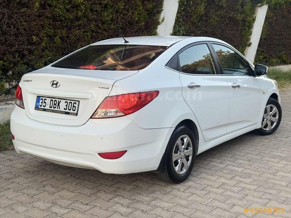 FIRSAT ARACI! 2013 OTOMATİK VİTES KUSURSUZZ ACCENT BLUE 1.6 CRDİ