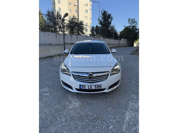 Sahibinden Opel Insignia 2.0 CDTI Cosmo 2014 Model  227.000 km Beyaz