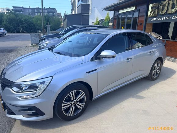 BUDDY AUTO MEGANE 1.3 TCE TOUCH PAKET