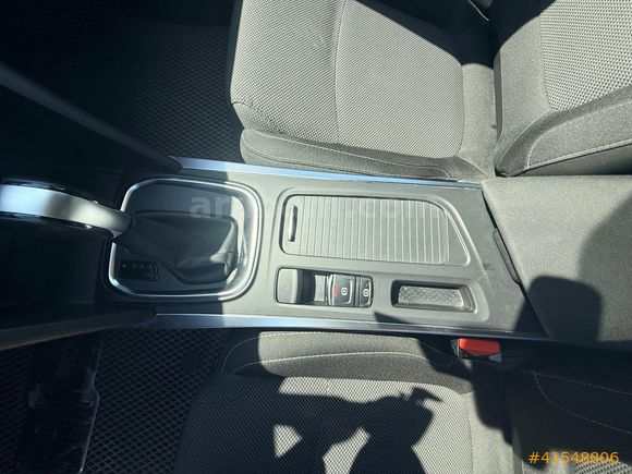 BUDDY AUTO MEGANE 1.3 TCE TOUCH PAKET