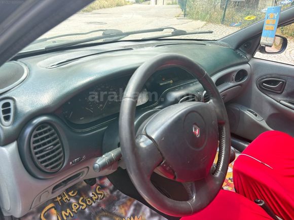 Temiz bakımlı megane bir