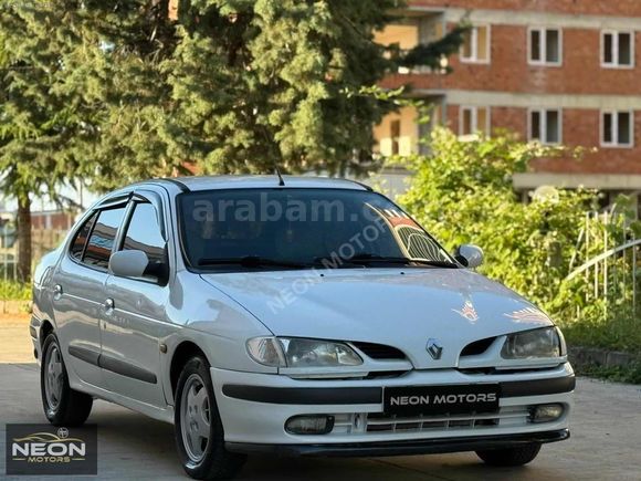 NEON MOTORS'DAN 1998 MODEL MEGANE YENİ MUAYENELİ