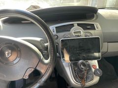 Sahibinden Renault Scenic 1.6 Dynamique 2005 Model 