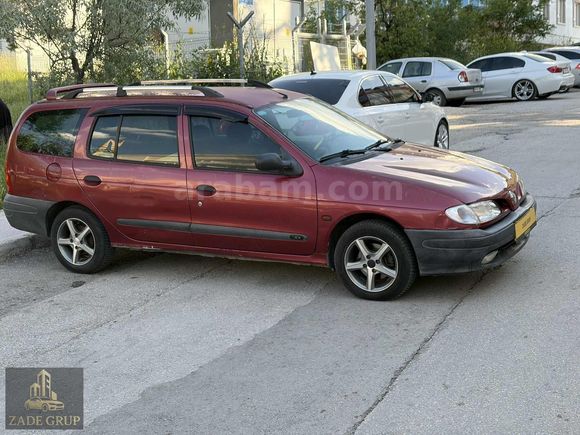 99 MODEL MAGANE 1 WAGON
