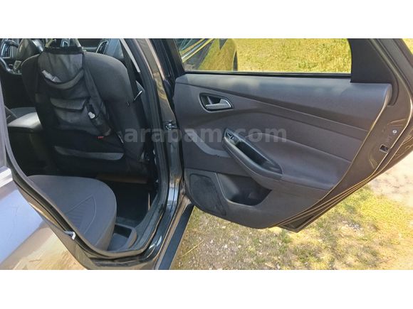 Sahibinden Ford Focus 1.6 Ti-VCT Titanium 2015 Model