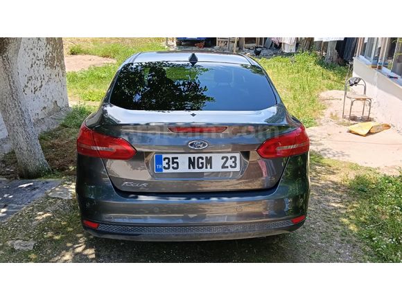 Sahibinden Ford Focus 1.6 Ti-VCT Titanium 2015 Model