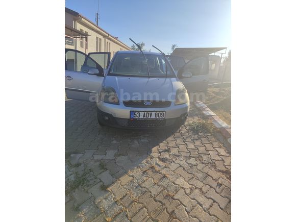 Sahibinden Ford Fiesta 1.4 Comfort 2008 Model  201.000 km Gri