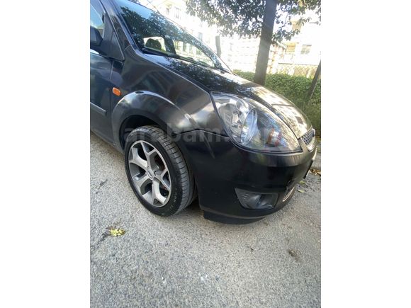 Sahibinden Ford Fiesta 1.6 turbodizel PAZARLIK OLUR