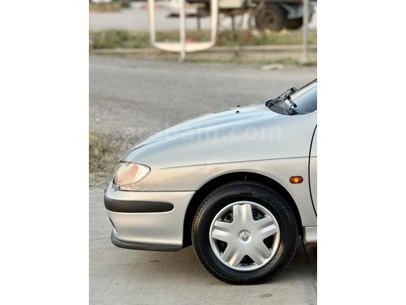 1999 MODEL 1.6 8V KLİMALI MASRAFSIZ