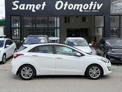 SAMET OTOMOTİV DEN HYUNDAİ i30 CAM TAVAN