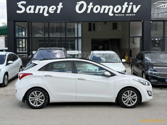 SAMET OTOMOTİV DEN HYUNDAİ i30 CAM TAVAN