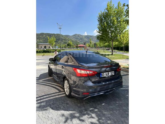 Sahibinden Ford Focus 1.6 TDCi Trend 2012 Model 