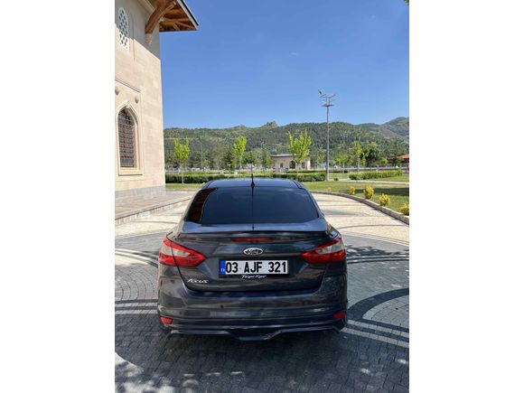 Sahibinden Ford Focus 1.6 TDCi Trend 2012 Model 