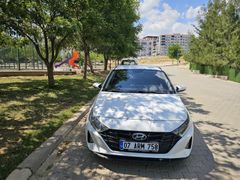 Sahibinden Hyundai i20 1.4 MPI Jump 2021 Model  92.000 km Beyaz(lütfen açıklamayı okuyun)