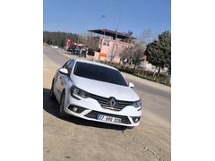 Sahibinden Renault Megane 1.5 Blue DCI Touch 2020 Model