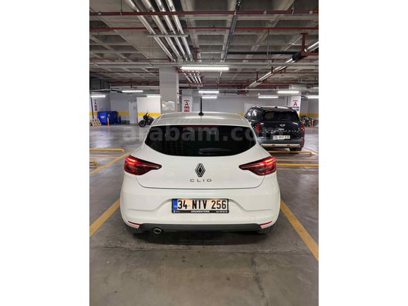 Sahibinden Renault Clio 1.0 SCe Joy 2023 Model 