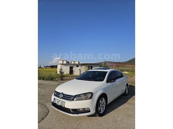 Sahibinden Volkswagen Passat 1.4 TSi BlueMotion Comfortline 2012 Model Kahramanmaraş 240.000 km Beyaz