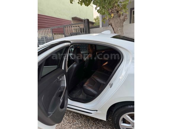 Sahibinden Volvo S60 1.6 D Premium 2014 Model 