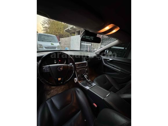Sahibinden Volvo S60 1.6 D Premium 2014 Model 