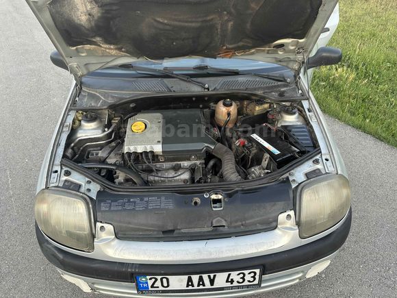 Sahibinden Renault Clio 1.4 RN 1999 Model 