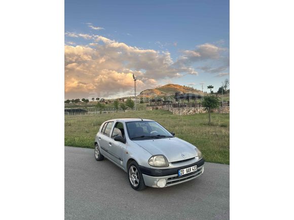 Sahibinden Renault Clio 1.4 RN 1999 Model 