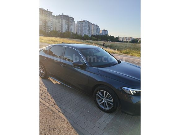 Sahibinden Honda Civic 1.5 i-VTEC Elegance 2025 Model