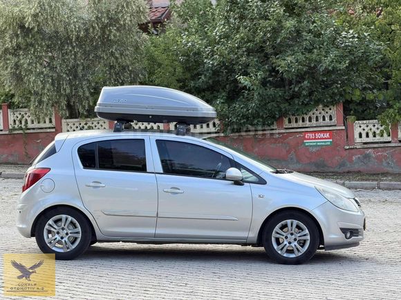 TAM OTOMATİK CORSA