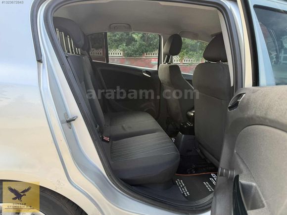 TAM OTOMATİK CORSA