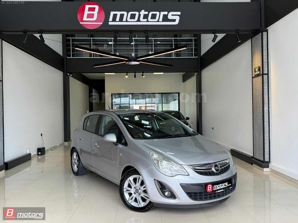 DEĞİŞENSİZ 119 BİN KM DE 1.4 TAM OTOMATİK VİTES MAKYAJLI KASA