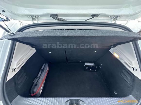 TESLA EKRAN OTOMATİK CLİO 1 PARCA BOYA