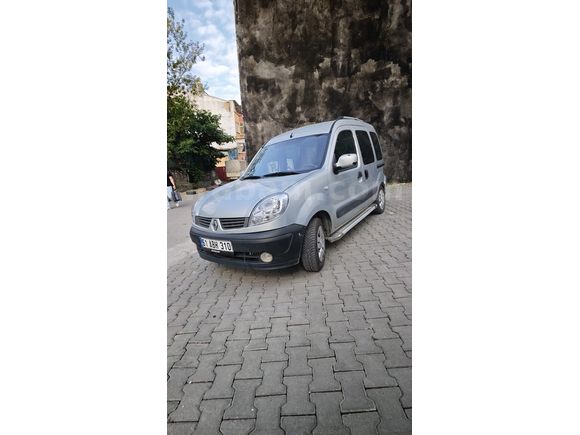 Sahibinden Renault Kangoo Multix 1.5 dCi Authentique 2008 Model Klimalı çift sürgü