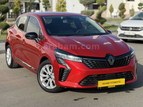 2023 CLİO 1.0 TCE EVOLUTİON OTOMATİK 26BİNKM HATASIZ BOYASIZ