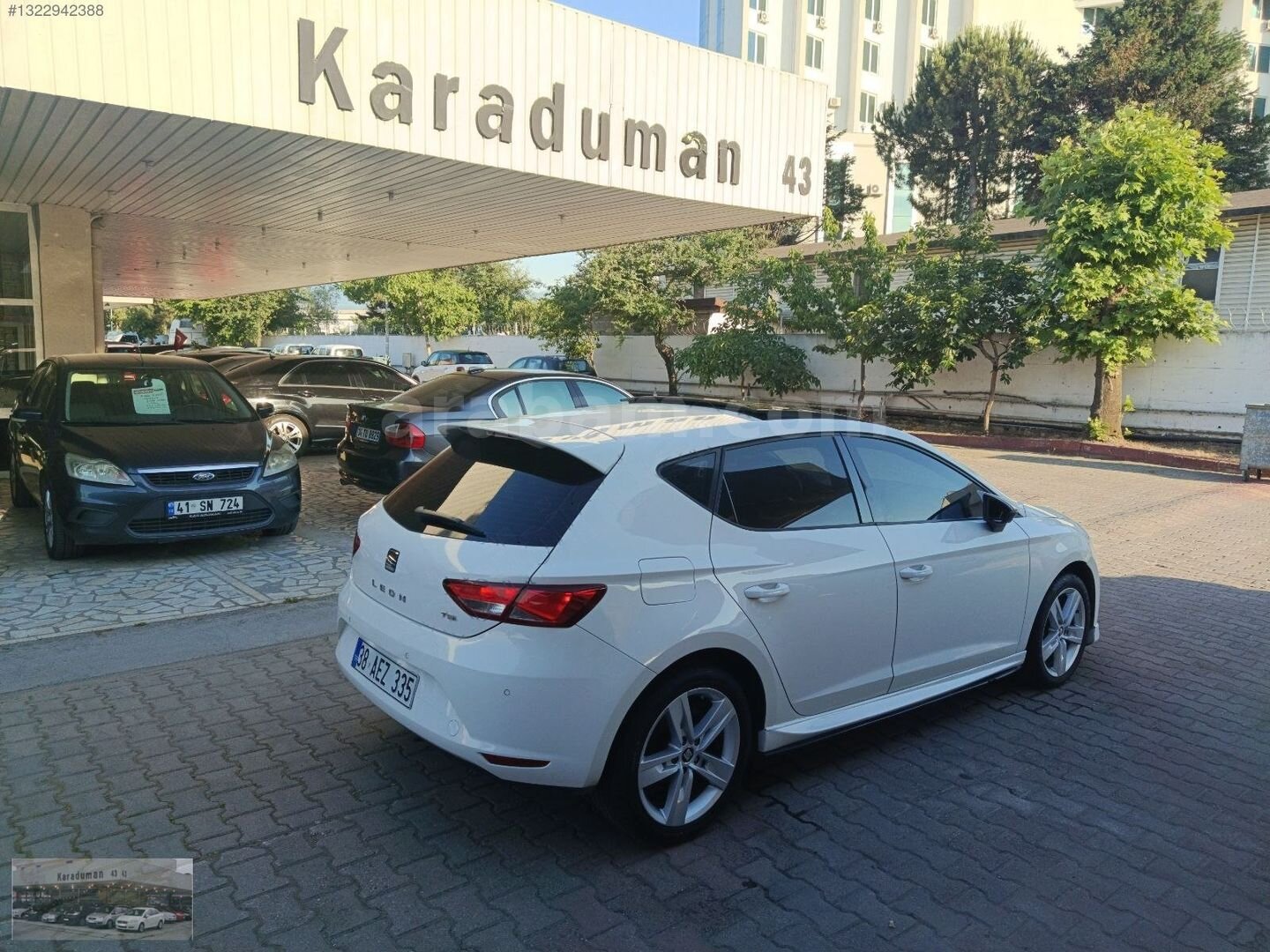 Galeriden Seat Leon 1.2 TSI Style 2016 Model Kocaeli 150.000 km Beyaz 4
