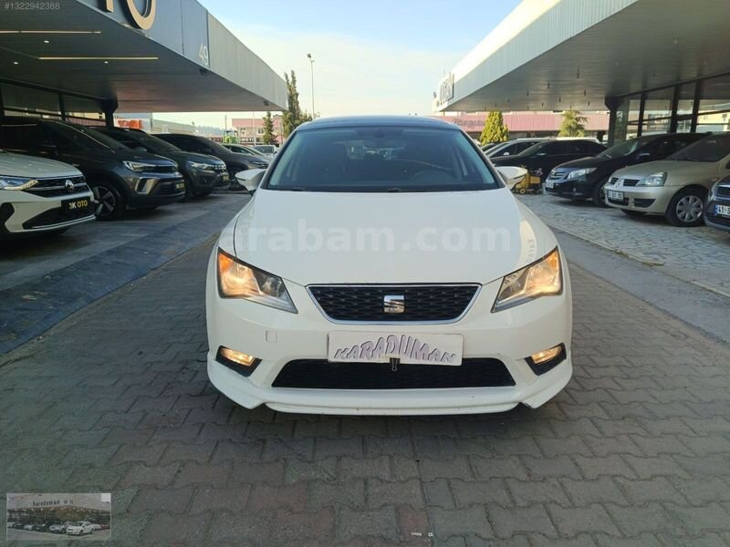 Galeriden Seat Leon 1.2 TSI Style 2016 Model Kocaeli 150.000 km Beyaz