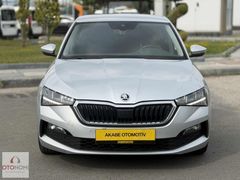 2023 SKODA SCALA 1.0 PREMİUM HATASIZ BOYASIZ Y.SERVİS BAKIMLI