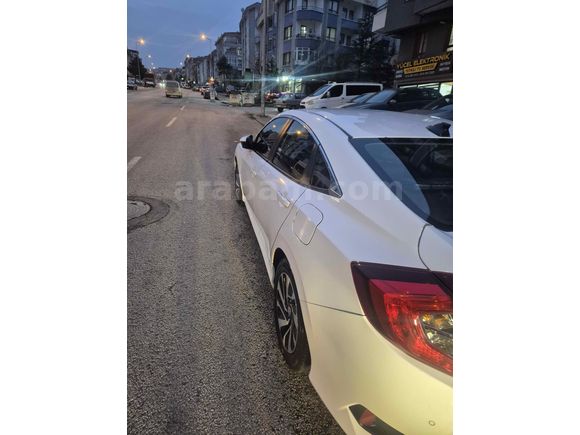 Sahibinden Honda Civic 1.6i VTEC Eco Elegance 2016 Model 