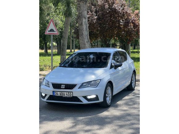 Sahibinden Seat Leon 1.6 TDI Style 2017 Model  360.000 km Beyaz