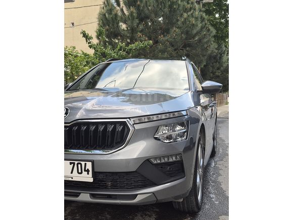 Skoda kamiq 1.0 116 hp cam tavan ev alacağım için satılıktır.