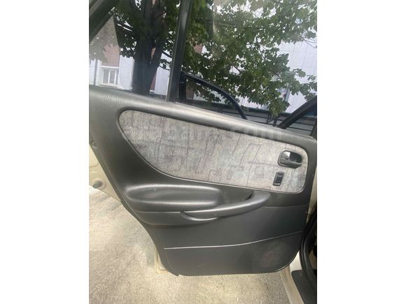 DEĞİŞENSİZ KLİMALI MAZDA 626 