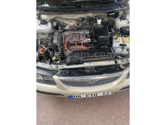 DEĞİŞENSİZ KLİMALI MAZDA 626 