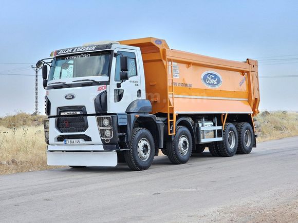 SAHİBİNDEN  DÜŞÜK KM  12 LASTİK SIFIR