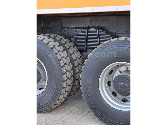 SAHİBİNDEN  DÜŞÜK KM  12 LASTİK SIFIR