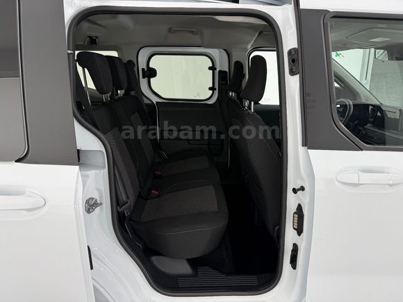 otomobil Ford Tourneo Courier 1.5 EcoBlue Deluxe